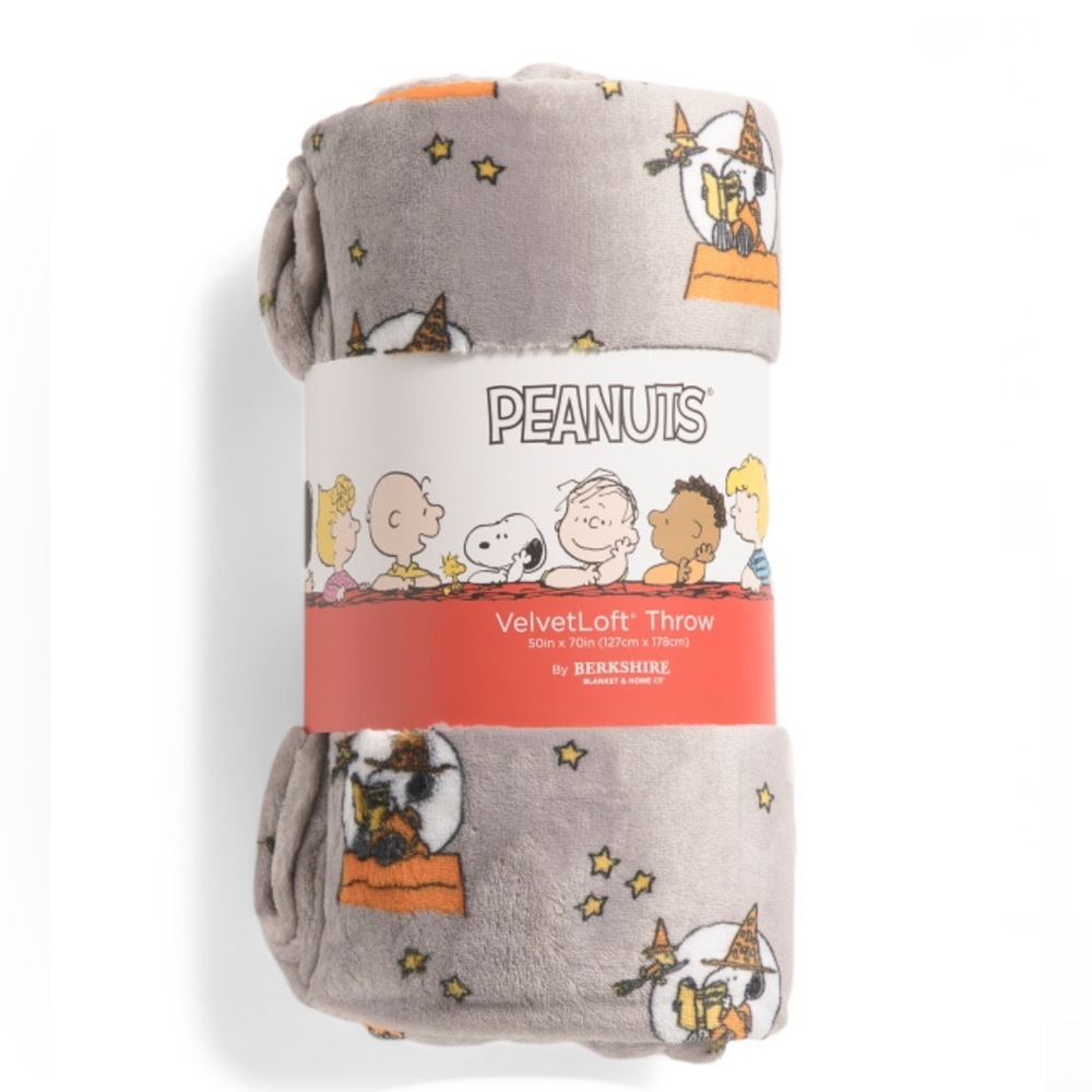 Peanuts Snoopy VelvetLoft Plush Throw Made By Berkshire - Picture 3 of 6
